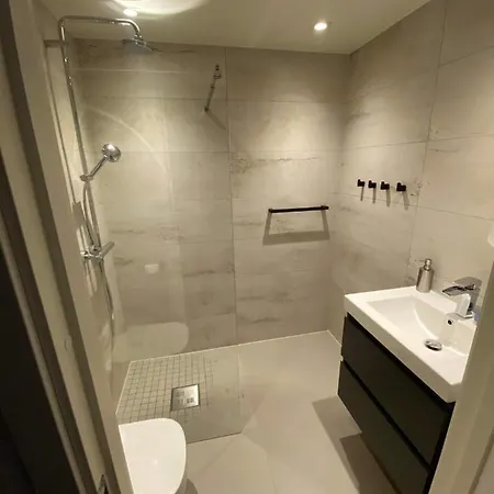 Mazurska Stodoła Na Półwyspie Pilchowskim * Pilchy