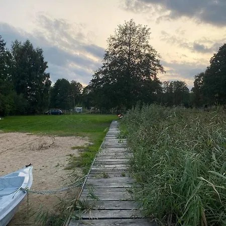 Mazurska Stodoła Na Półwyspie Pilchowskim Сasa de vacaciones Pilchy