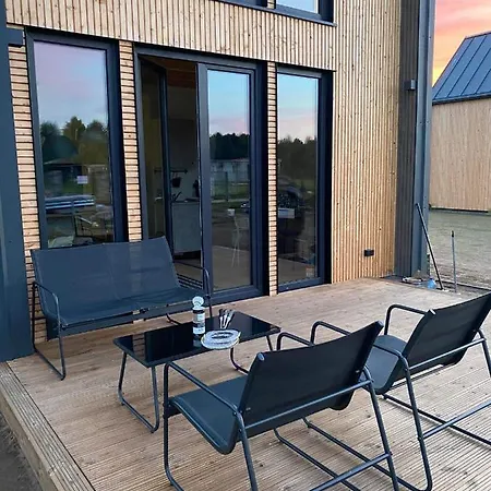 Mazurska Stodoła Na Półwyspie Pilchowskim Pilchy